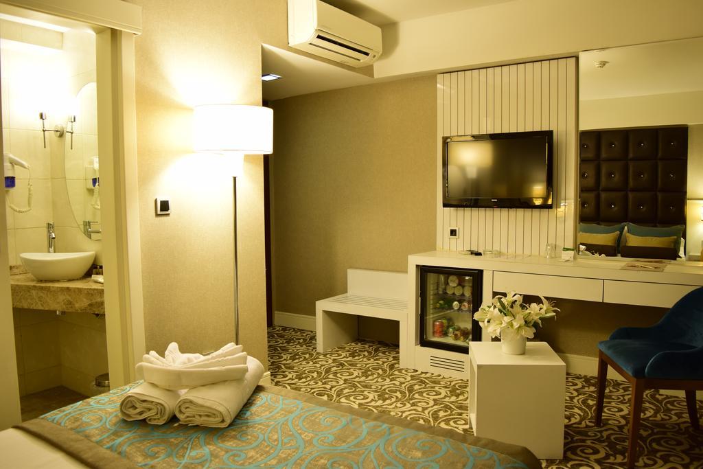 Taksim Line Hotel Estambul Exterior foto
